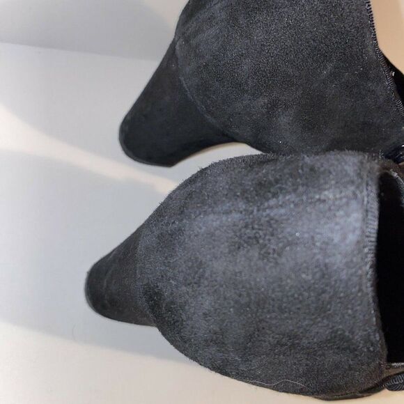 Clarks Artisan Black Suede Ankle Heeled Boot 8M - Picture 4 of 5